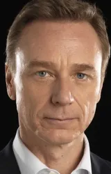 Бен Дэниелс